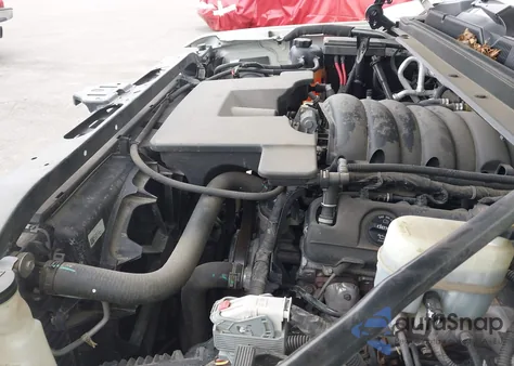 2015 Chevrolet Suburban 1500 Ltz z USA, uszkodzony, nr VIN 1GNSKKKC3FR685046